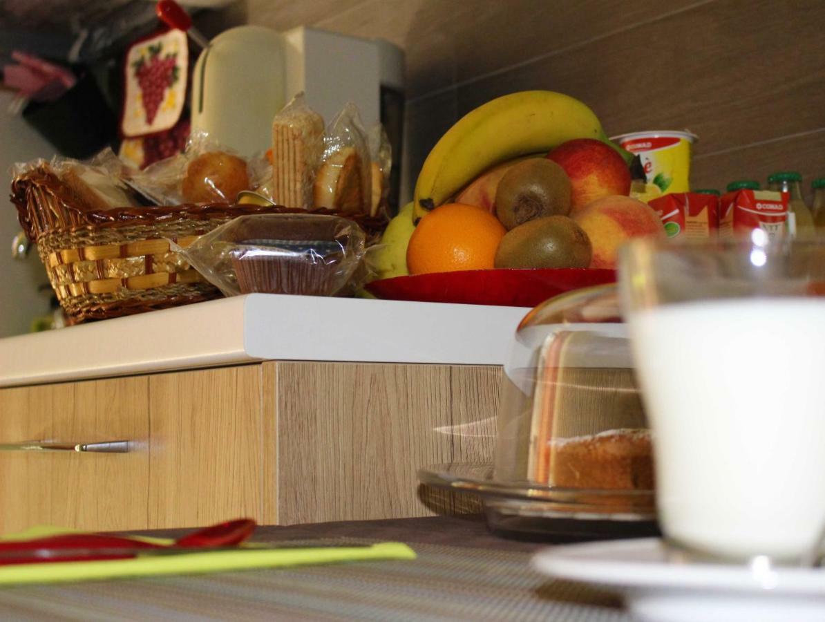 Bed and Breakfast Il Roseto Di Daniela Montefiascone Exterior foto