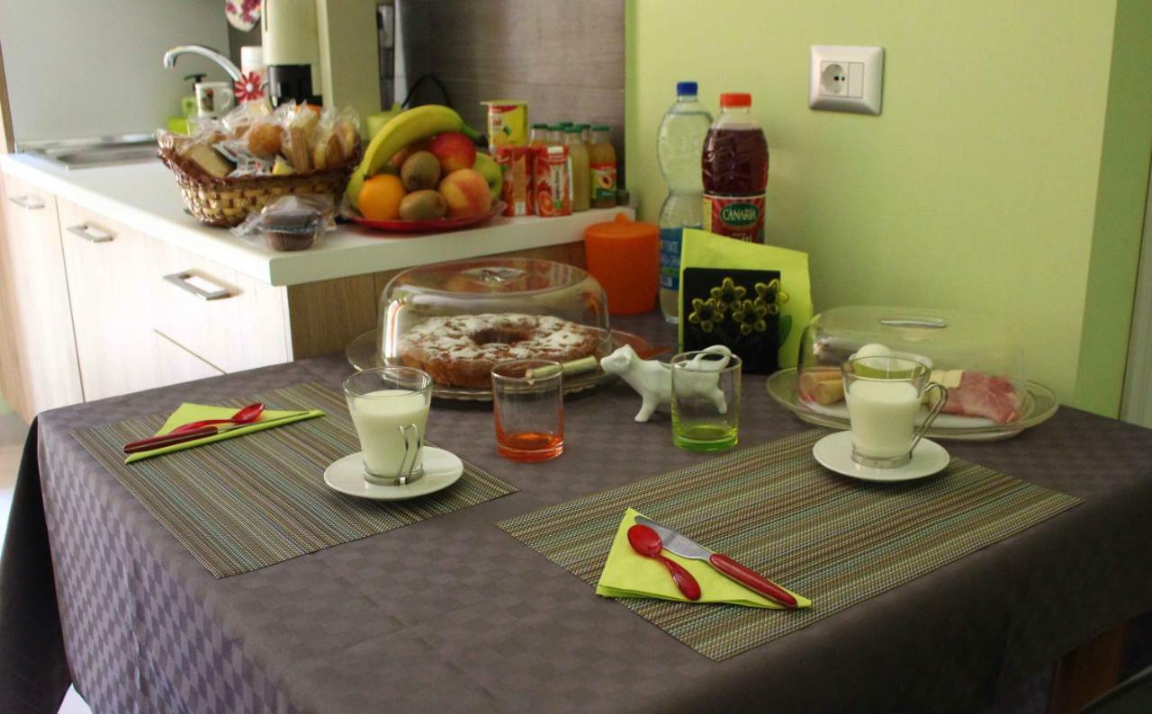 Bed and Breakfast Il Roseto Di Daniela Montefiascone Exterior foto